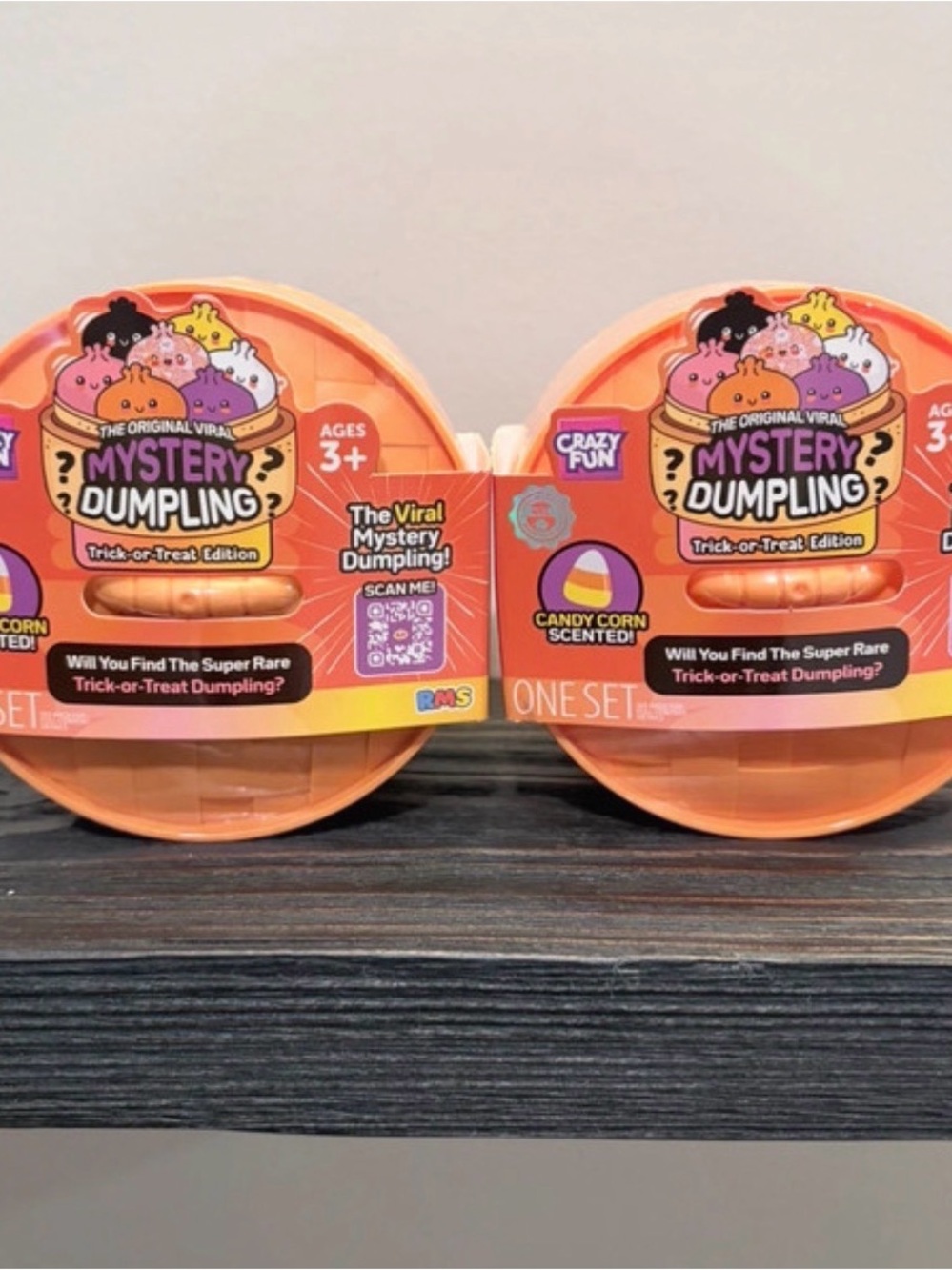 Crazy Fun Mystery Dumpling Trick or Treat 2 Pack Halloween Spookycore Candy Corn